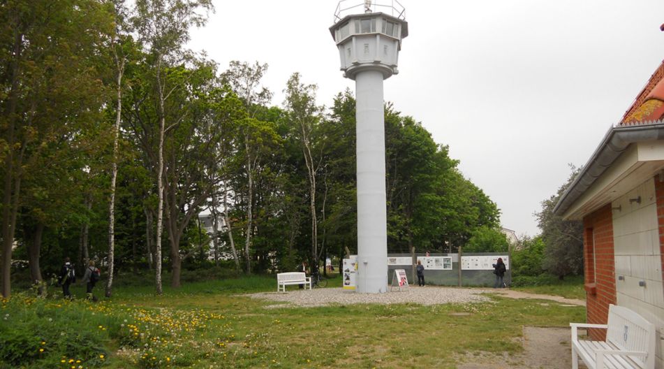 Der Grenzwachturm in Kühlungsborn - eine Gedenkstätte über Überwachung und Unrecht in der DDR Der Grenzwachturm in Kühlungsborn - eine Gedenkstätte über Überwachung und Unrecht in der DDR